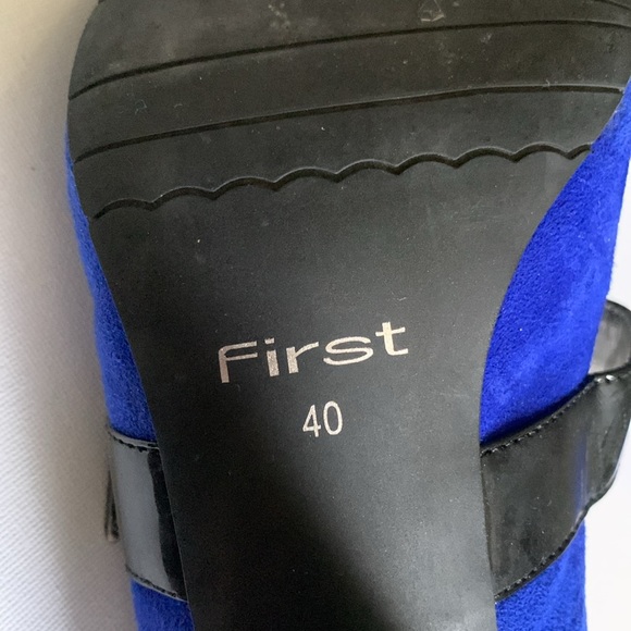 Mary Jane heels in Colbalt blue “ First” heels - Picture 5 of 9